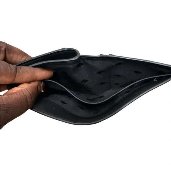 Kate Spade Cream and Gray Wallet - Picture 4 of 8